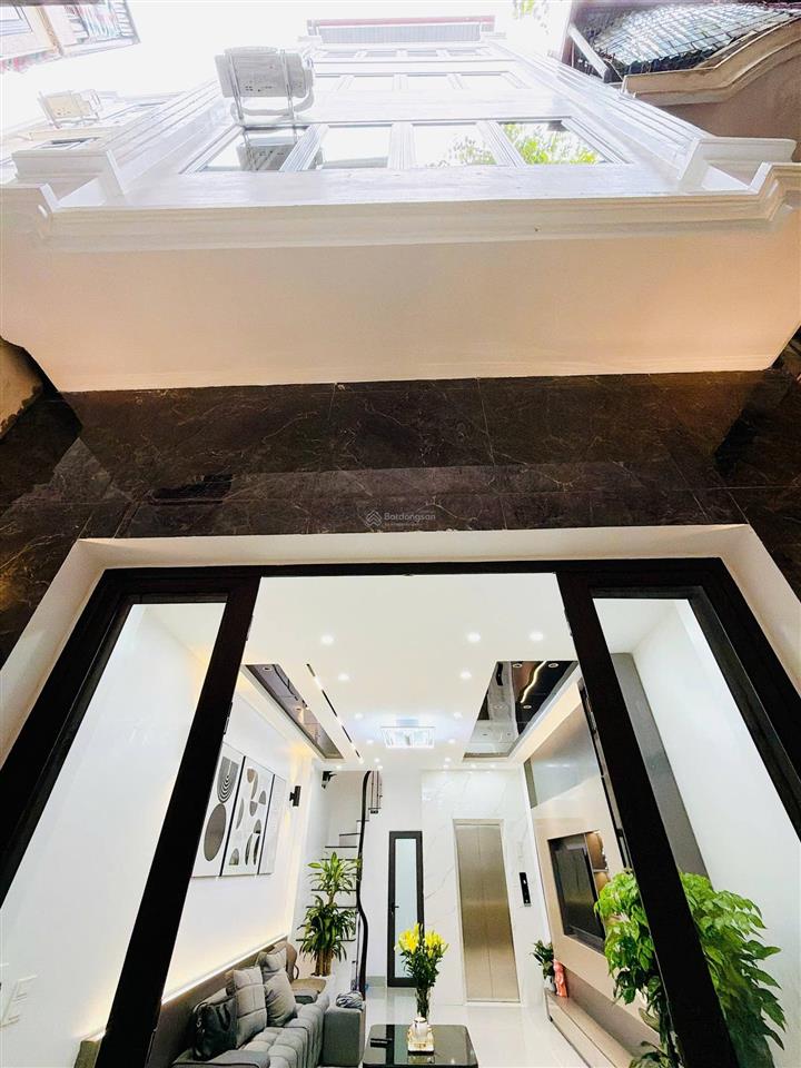 Bán nhà khương trung  nhà mới 5 tầng thang máy  47m2  mặt tiền 4m  tiềm năng tăng giá