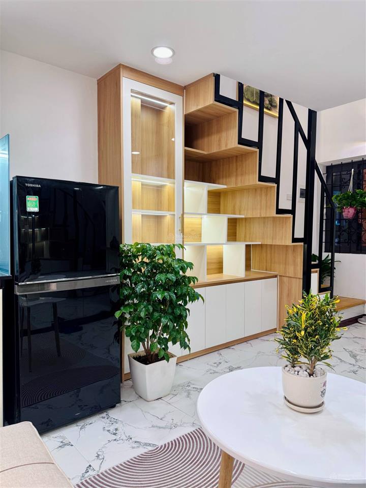 Bán nhà thanh xuân  ngõ rộng 20m ra ô tô  23m2  mt 3m  full nội thất  giá 5.x tỷ