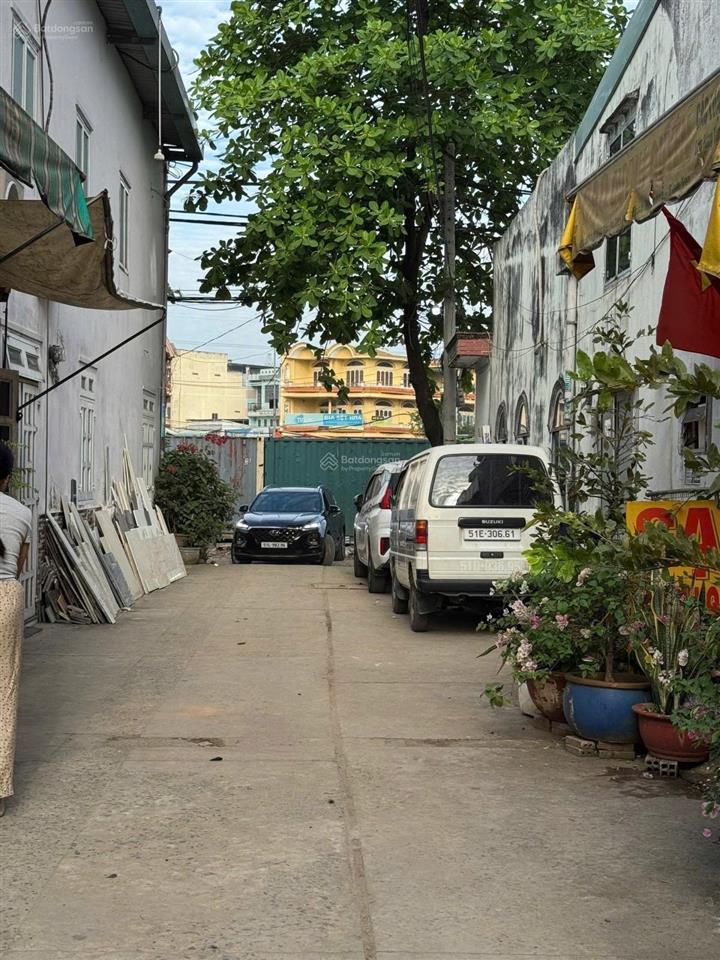 Bán nhà bình tân  đường tân kỳ tân quý  51m2  2 tầng  hẻm ô tô  giá 5.25 tỷ