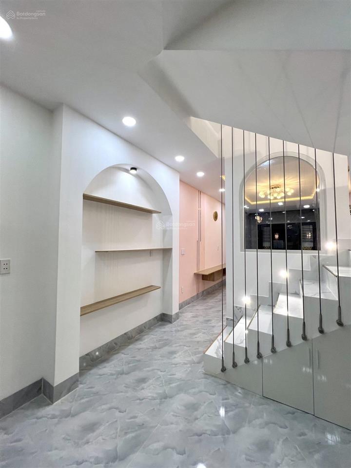 Nhà tân phú  4 tầng mới đẹp  76m2  giá 8.35 tỷ