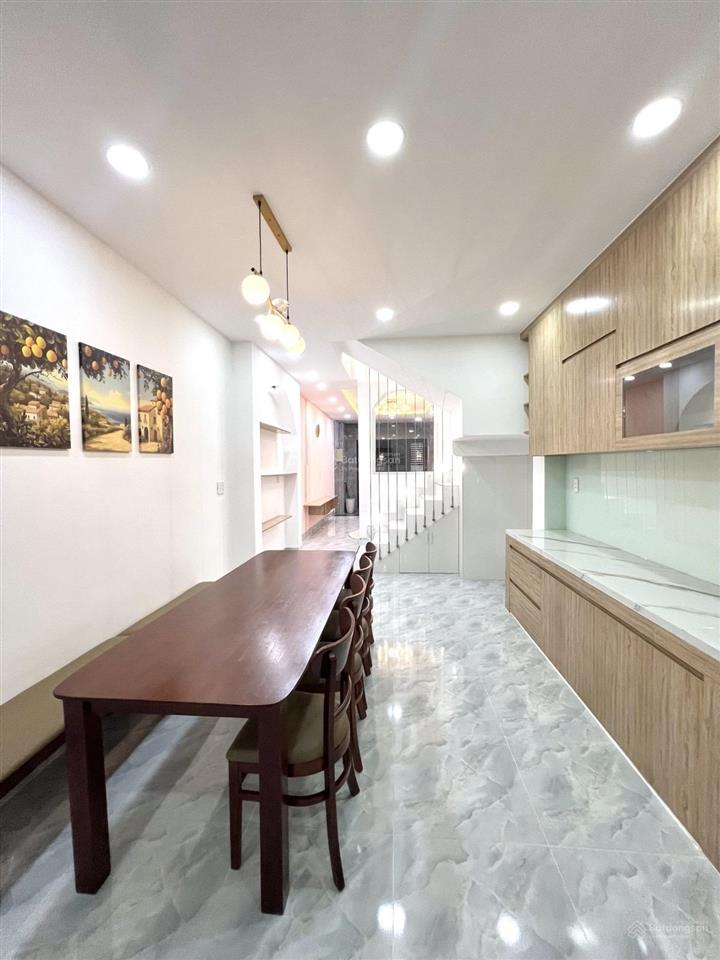 Nhà tân phú  4 tầng mới đẹp  76m2  giá 8.35 tỷ