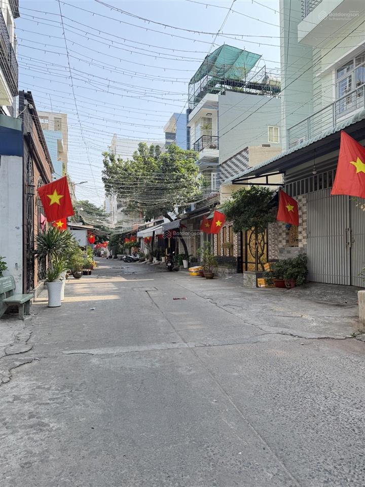 Nhà 75m²  hẻm rộng 8m  ngay chợ tân hương  tân phú  giá chỉ 6.45 tỷ