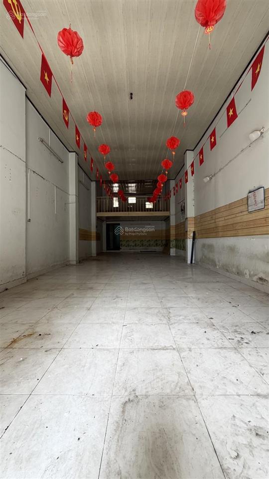 Nhà 75m²  hẻm rộng 8m  ngay chợ tân hương  tân phú  giá chỉ 6.45 tỷ