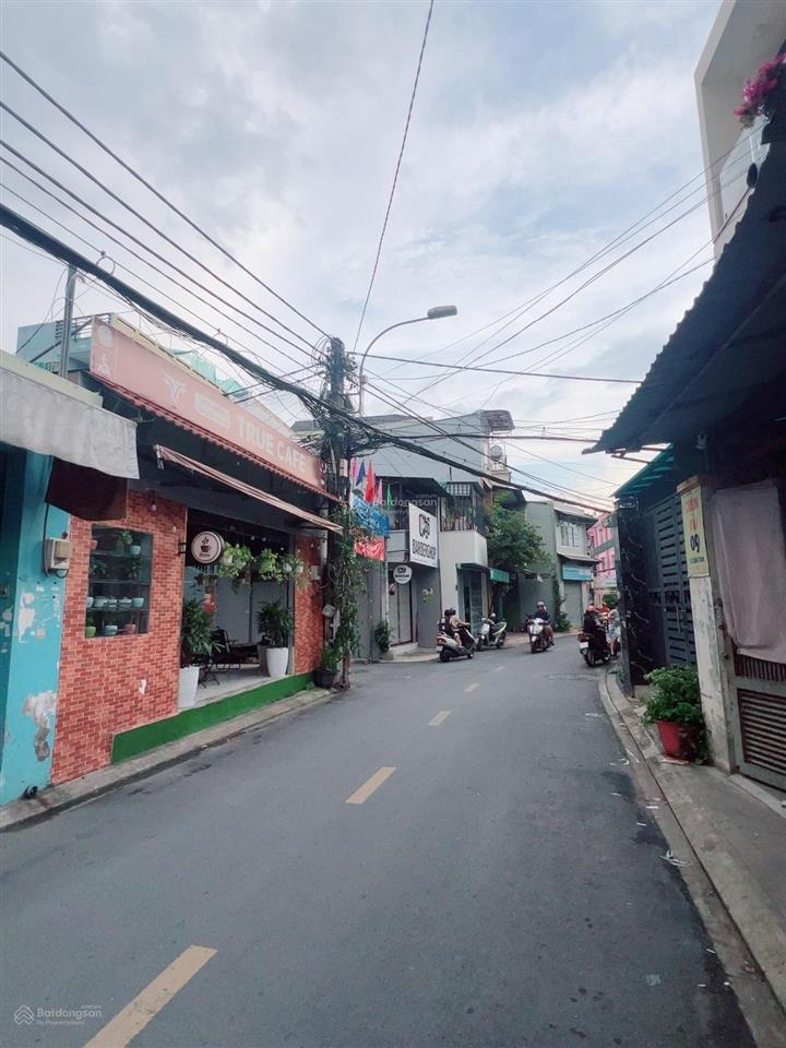Nhà mặt tiền  48m2  ngay chợ nguyễn sơn, q. tân phú