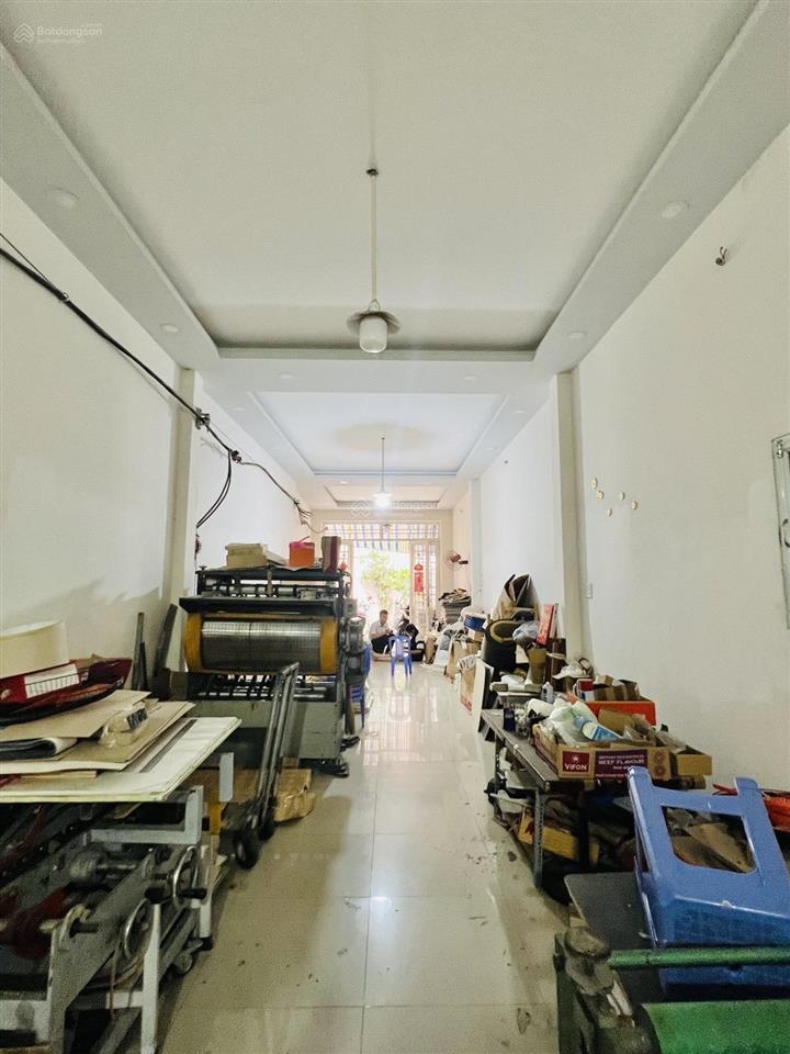 Bán nhà q. tân phú  106m2  3 tầng  chỉ 6.9 tỷ