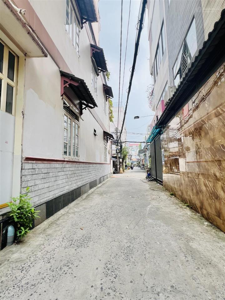 Bán nhà q. tân phú  106m2  3 tầng  chỉ 6.9 tỷ