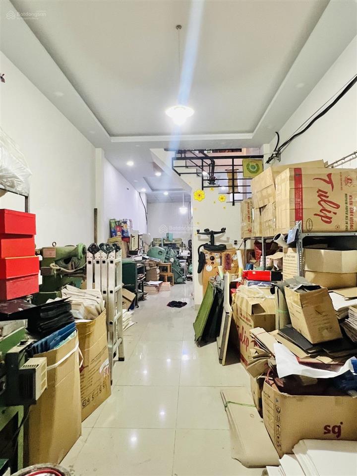 Bán nhà q. tân phú  106m2  3 tầng  chỉ 6.9 tỷ
