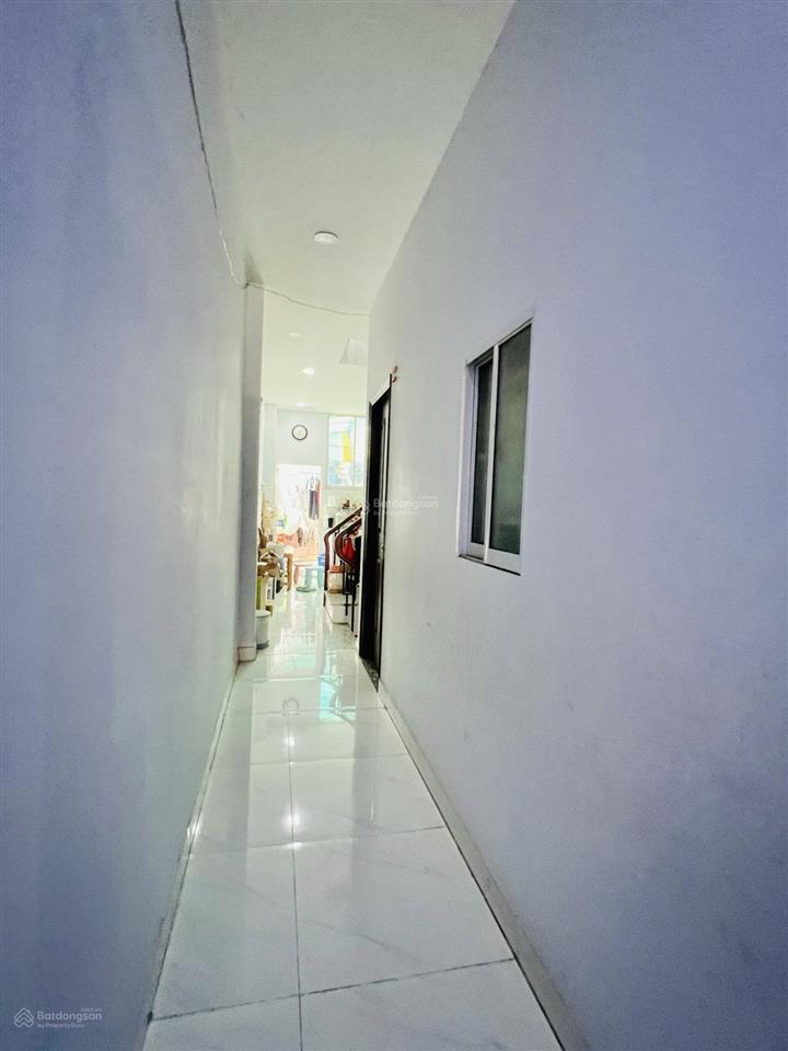 Bán nhà q. tân phú  106m2  3 tầng  chỉ 6.9 tỷ