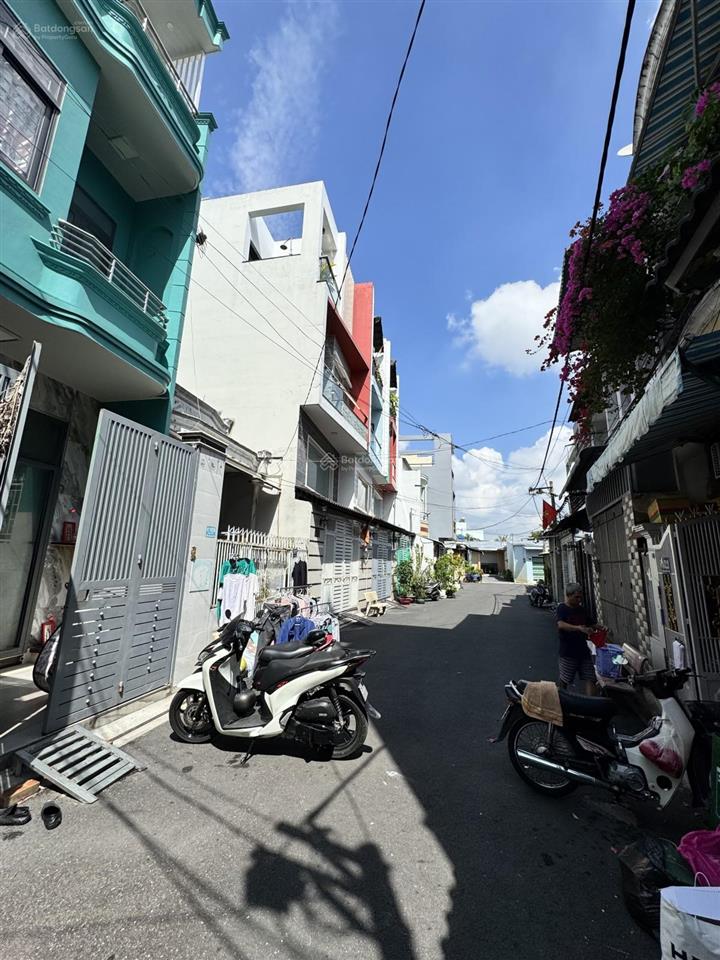 Bán nhà đường tô hiệu, quận tân phú  72m² / 4 tầng / hẻm 7m  gần đầm sen  giá 6.99 tỷ