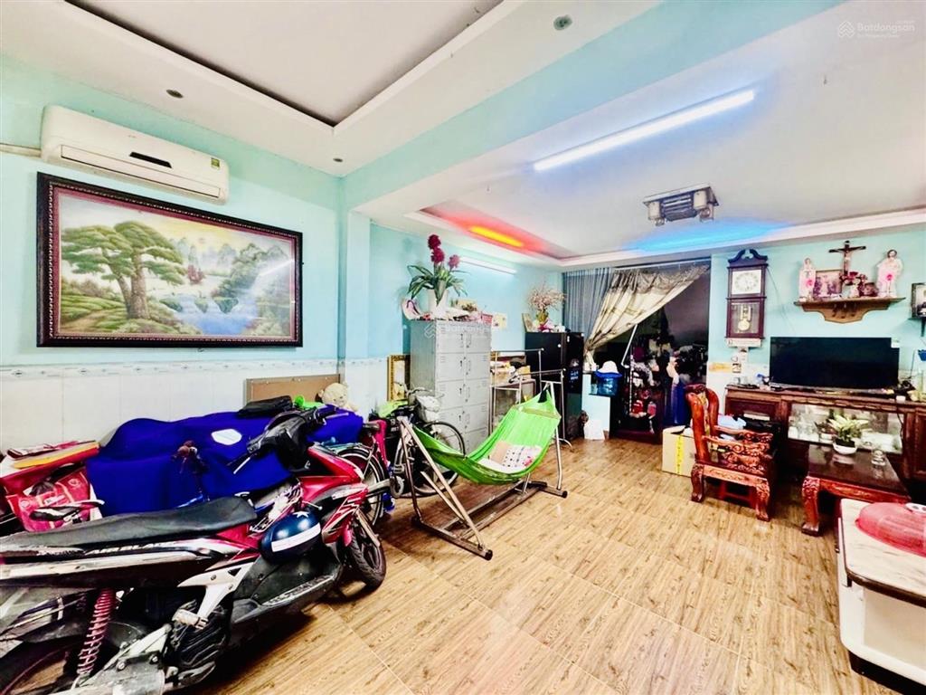 Nhà 3 tầng ở liền  tây thạnh, tân phú  50m²  gần đh công thương  giá 6.5 tỷ
