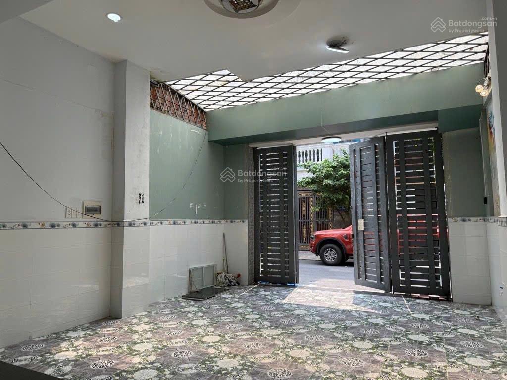 Bán nhà kdc hiệp thành city q12 nhà 4 tầng 5m x 18m  đường nhựa 8m