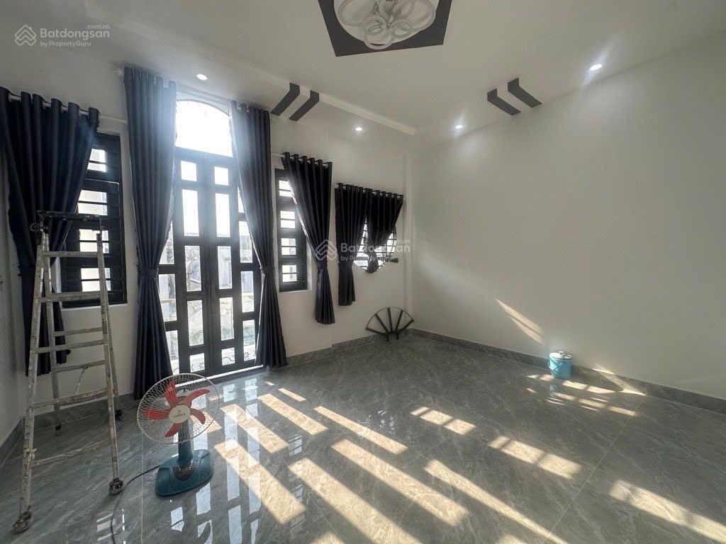 Nhà 4 tầng trương thị hoa q12  hẻm xe hơi thông ngang 5m x 12m