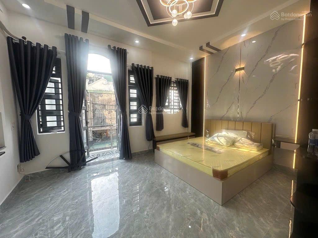 Nhà 4 tầng trương thị hoa q12  hẻm xe hơi thông ngang 5m x 12m