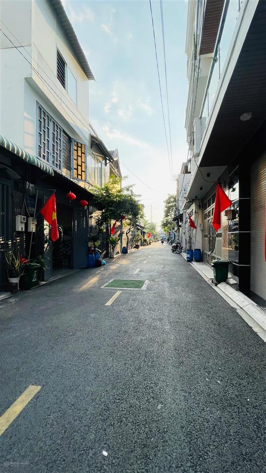 Bán nhà tân chánh hiệp 03  quận 12  hẻm nhựa 6m  3 tầng  4m x 15m