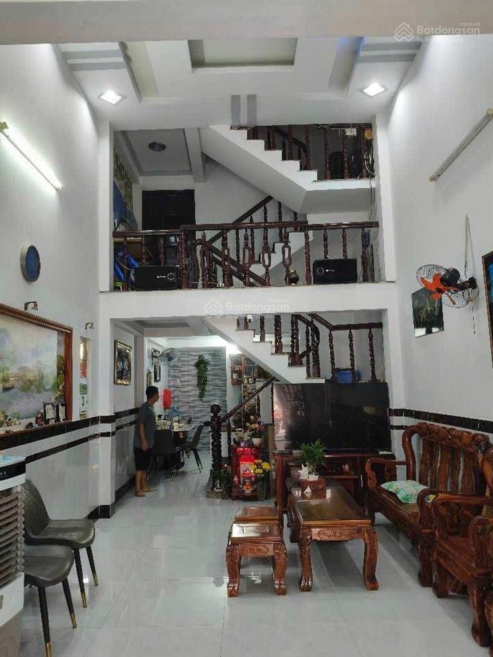 Bán nhà tân chánh hiệp  quận 12  hẻm nhựa 6m  3 tầng  4m x 15m  sát nguyễn ảnh thủ