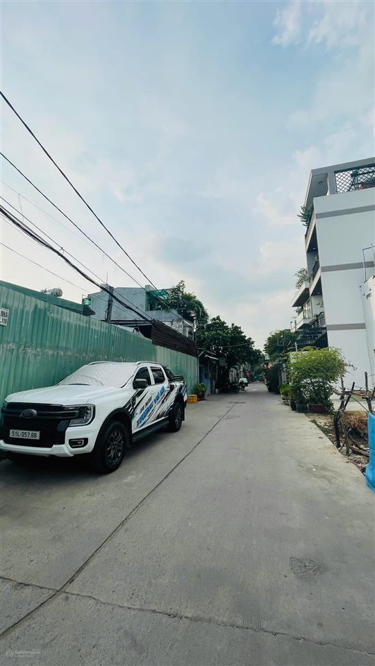 Bán nhà dương thị mười quận 12  nhà mới 5 tầng  hẻm 8m xe tải thông  diện tích 4x19m
