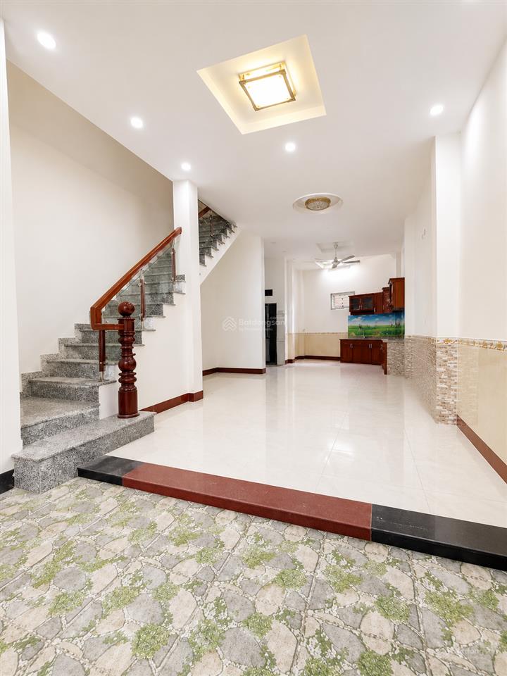 Bán nhà lâm thị hố quận 12  3 tầng  hẻm nhựa xe hơi thông  ngang 5m  sát nguyễn ảnh thủ