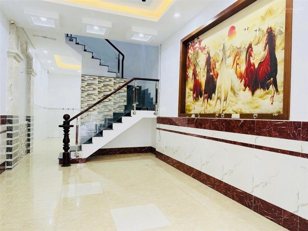 Bán nhà 4 tầng quận 12  ngay hiệp thành city  hẻm nhựa xe hơi 6m  sát mặt tiền  giá 5.7 tỷ tl