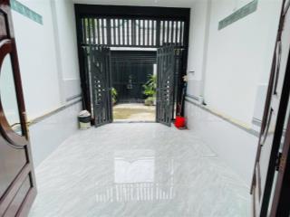 Bán nhà huỳnh thị hai quận 12  4 tầng 80m2  hẻm xe hơi  sát trần thị năm, gần chợ hạt điều