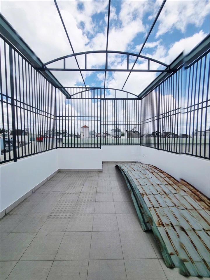 Bán nhà huỳnh thị hai quận 12  4 tầng 80m2  hẻm xe hơi  sát trần thị năm, gần chợ hạt điều