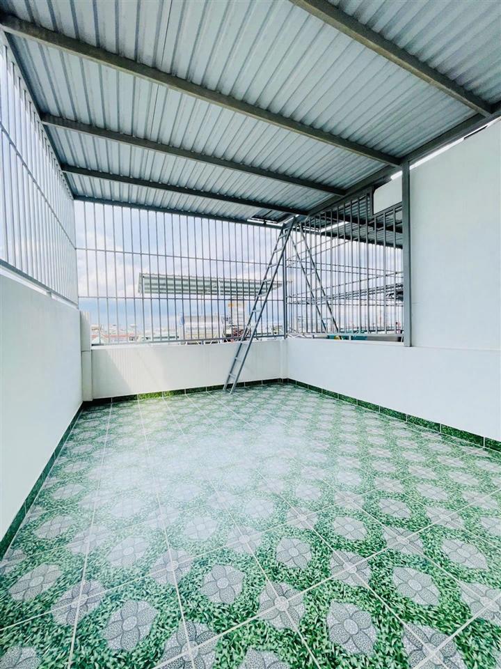 Bán nhà lâm thị hố quận 12  nhà mới 4 tầng  hẻm xe tải 6m  khu cao cấp  sát hiệp thành city
