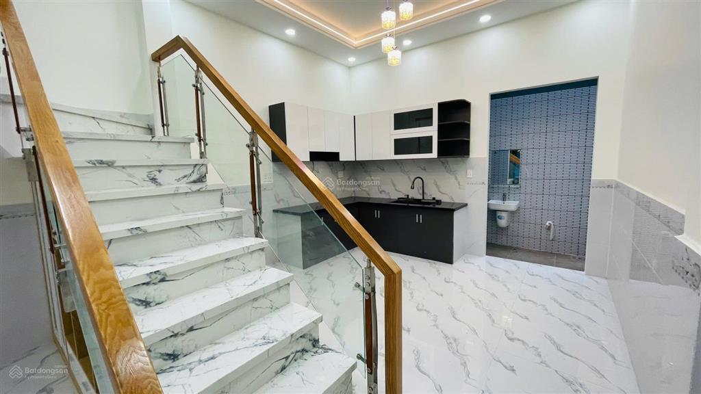 Bán nhà lê văn khương quận 12  60m2  ngang 4.7m  2 tầng  full nội thất  giá 4.5 tỷ tl