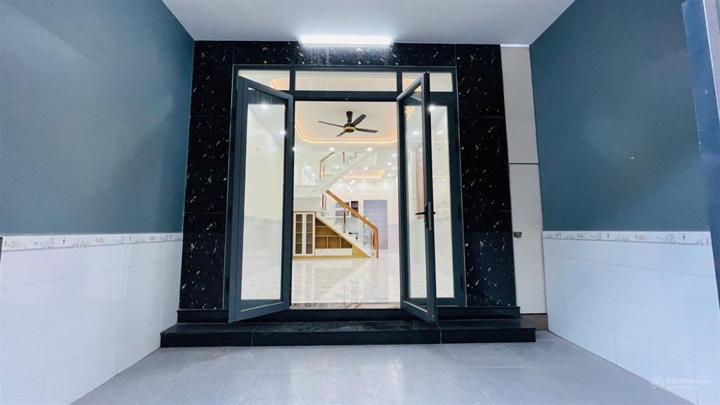 Bán nhà lê văn khương quận 12  60m2  ngang 4.7m  2 tầng  full nội thất  giá 4.5 tỷ tl
