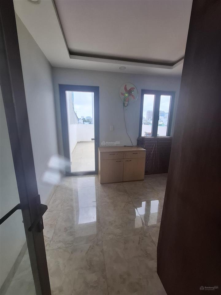 Bán nhà mặt phố tại 174 đ.biện phủ, 30 tỷ, 85m2, 4 tầng, 7pn, 7wc, hướng tây nam, đẹp, tiện ích