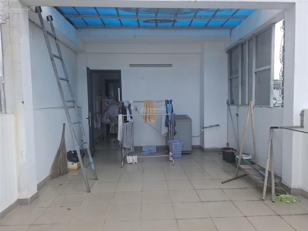 Bán nhà mặt phố tại 174 đ.biện phủ, 30 tỷ, 85m2, 4 tầng, 7pn, 7wc, hướng tây nam, đẹp, tiện ích