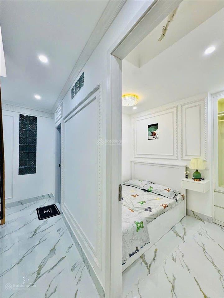 Nhà phố nguyễn đình chính, 45m2, 6,9 tỷ. sẵn 3 phòng, hẻm cụt