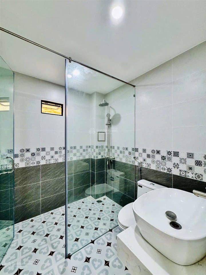 Nhà phố nguyễn đình chính, 45m2, 6,9 tỷ. sẵn 3 phòng, hẻm cụt