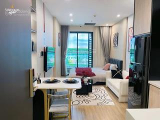 Giá sâu đậm studio tầng trung
studio ngắm bể bơi và nội khu, hướng mát quanh năm tại pr6 giá 2.2xx