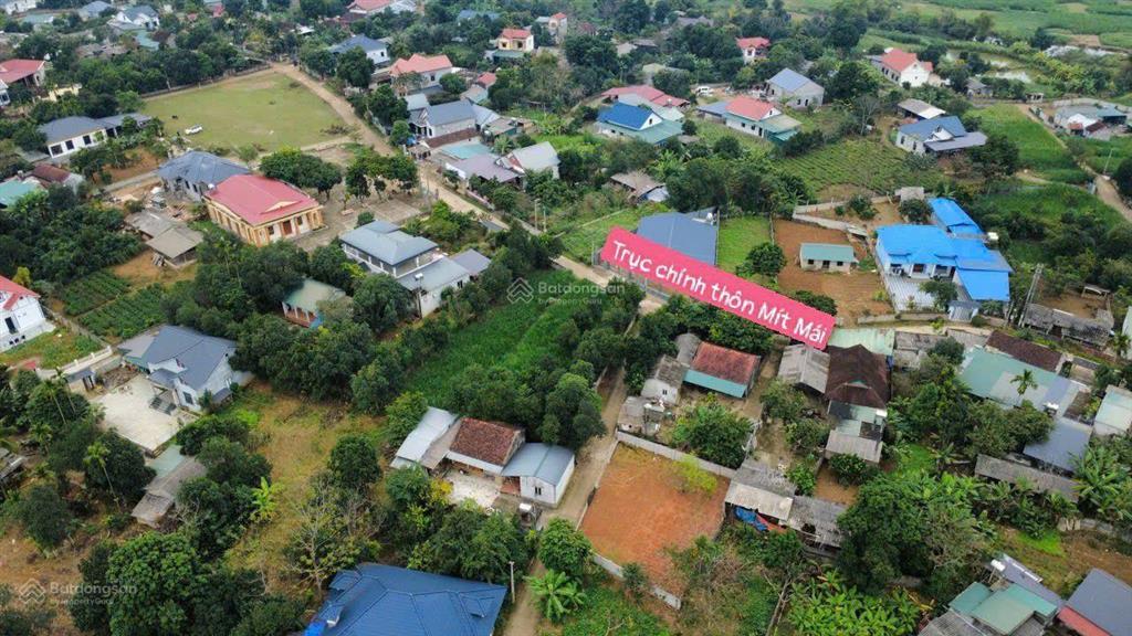 Bán đất tại thôn mít mái, giá thỏa thuận, 300m2, mặt tiền 20m, ngõ 4m