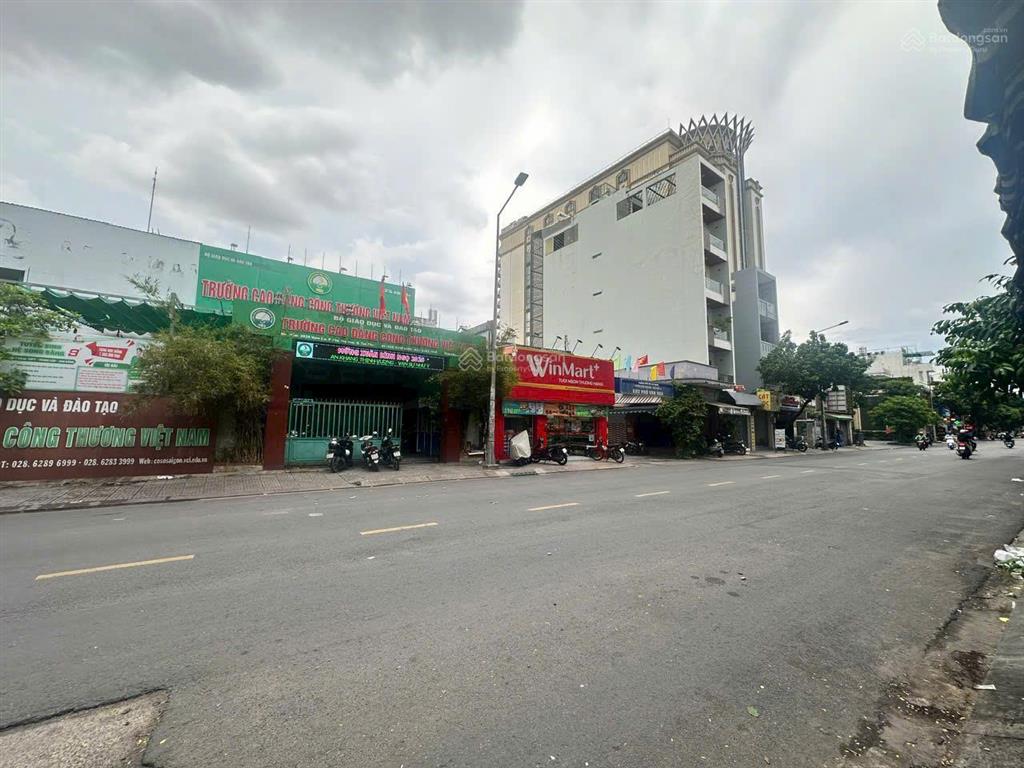 Chính chủ bán siêu phẩm đầu tư quỹ đất lớn mặt tiền vườn lài, quận tân phú