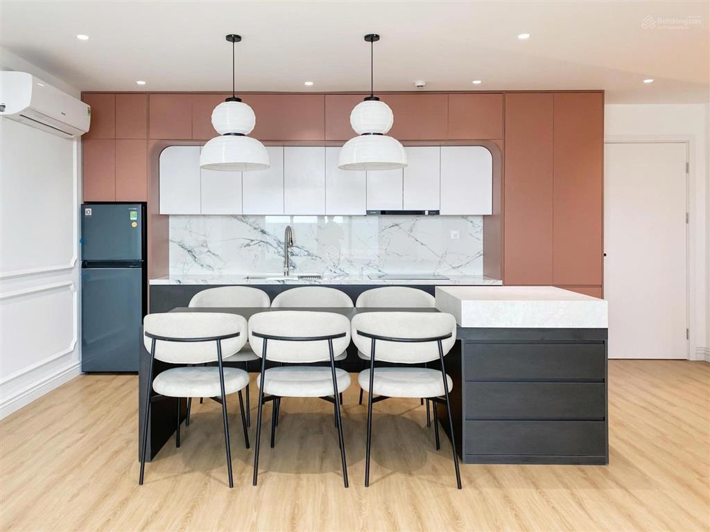Chính chủ cho thuê 3 phòng ngủ + 2 wc vào ở luôn tại 131 trần phú hà đông