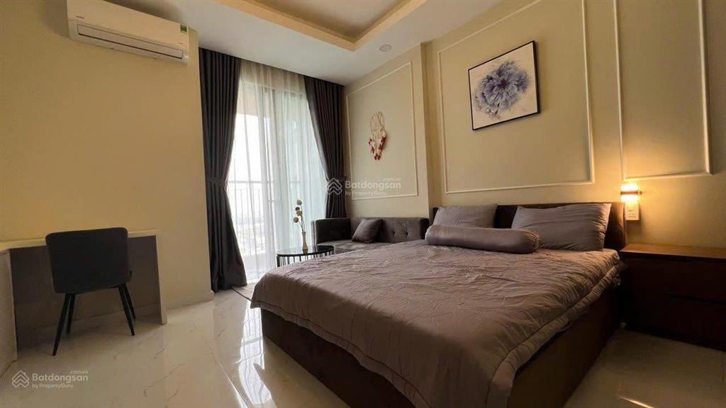 Bán studio 40m2 tại opal skyline, 1,36 tỷ nhà trống  full nội thất 1,46 tỷ  có hỗ trợ vay nh 80%