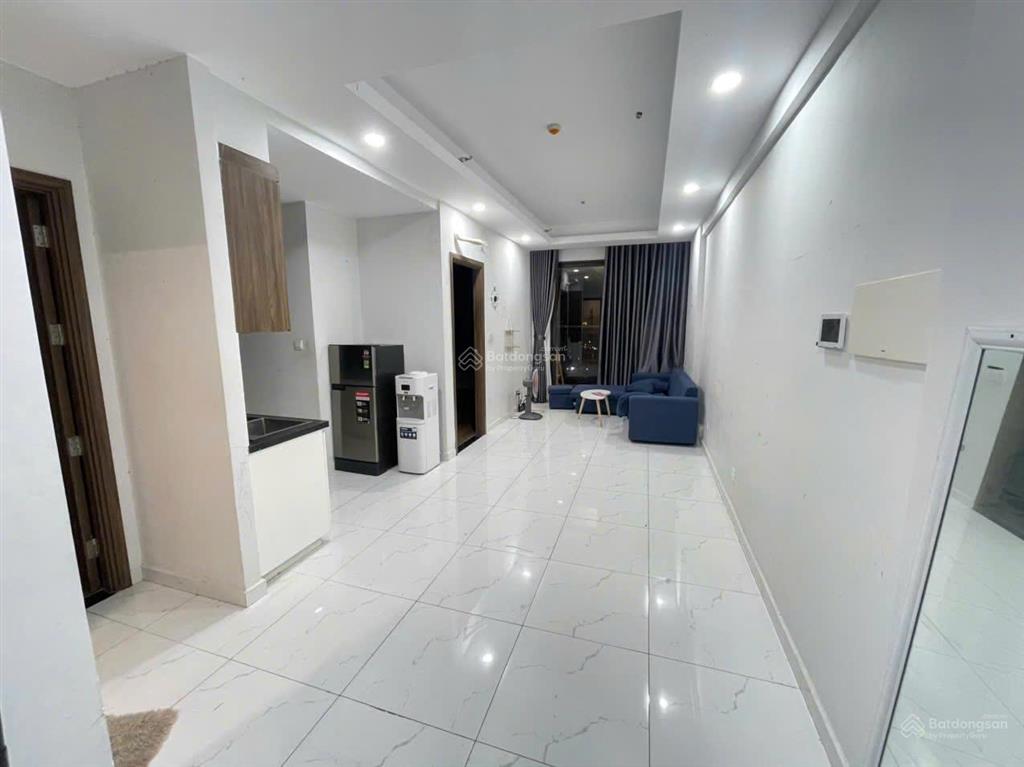Bán lỗ 2pn2wc 60m2 có ban công tại opal skyline giá chỉ 2,1tỷ  có hỗ trợ vay ngân hàng 80%