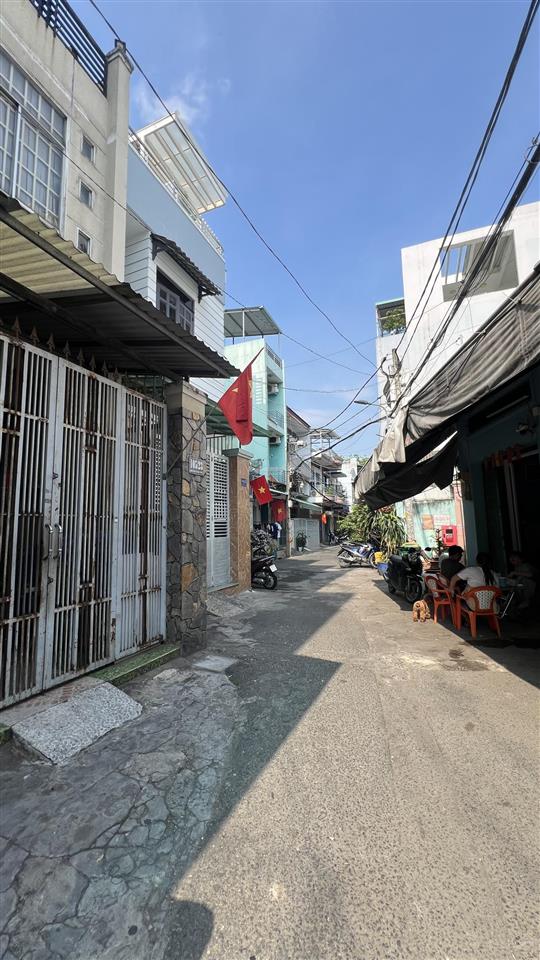 Hxh chủ gấp bán 7,8tỷ còn tl cho căn nhà 64m ngay âu cơ