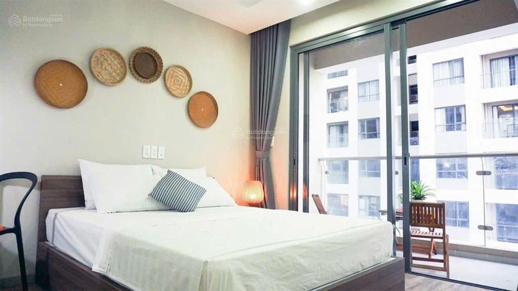 Botanica premier cần cho thuê 2pn. giá 16.5 tr/th.  em qua 0935 204 *** call/zalo