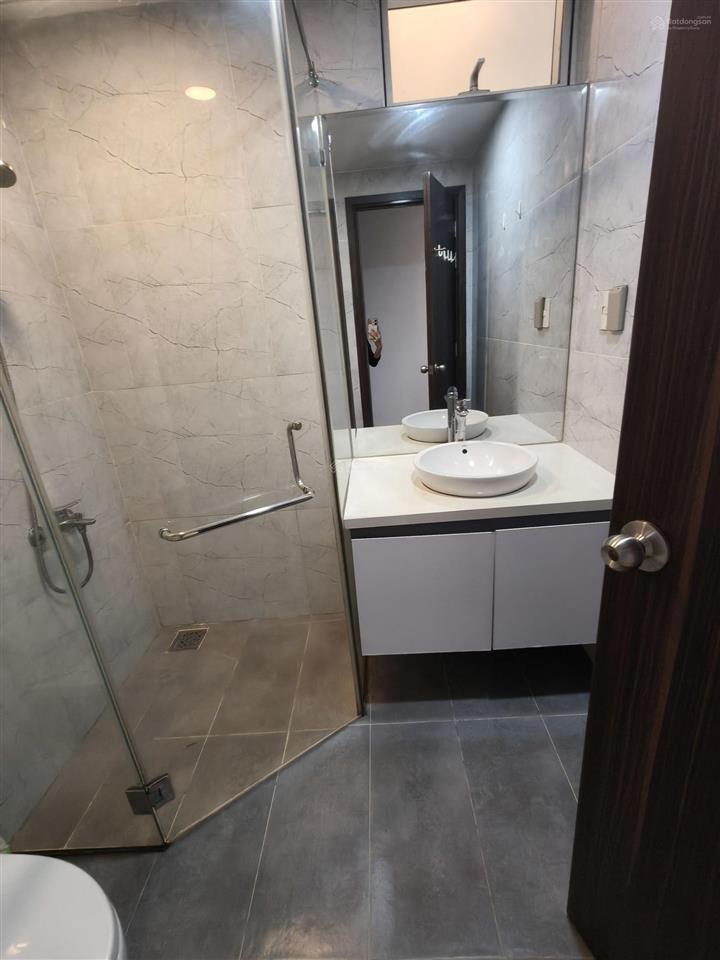 Chcc the botanica cần cho thuê nhanh giá 16 tr/th (104 phổ quang p2 q tân bình) 0935 204 ***