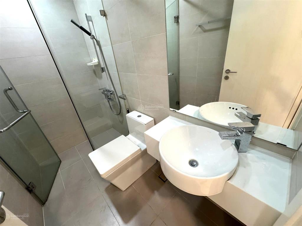 Chcc kingston residence cần bán nhanh 2pn. gọi ngay em qua 0935 204 *** sdt/zalo