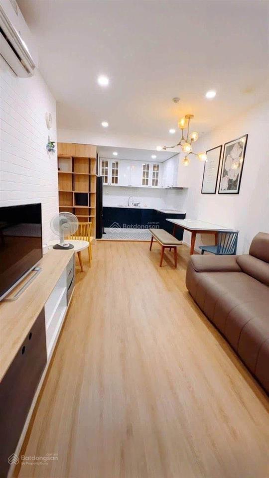 Chung cư kingston cần cho thuê 2pn/21 tr/th, gọi ngay 0935 204 *** zalo