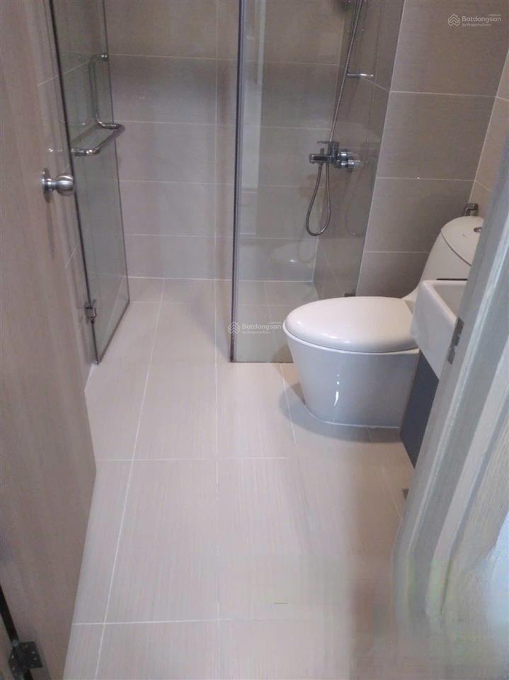 Chcc newton residence cần cho thuê 2pn.  em qua 0935 204 ***