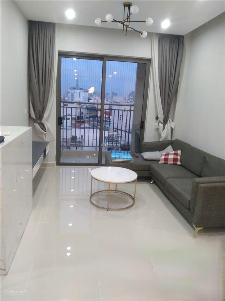Chcc newton residence cần cho thuê 2pn.  em qua 0935 204 ***
