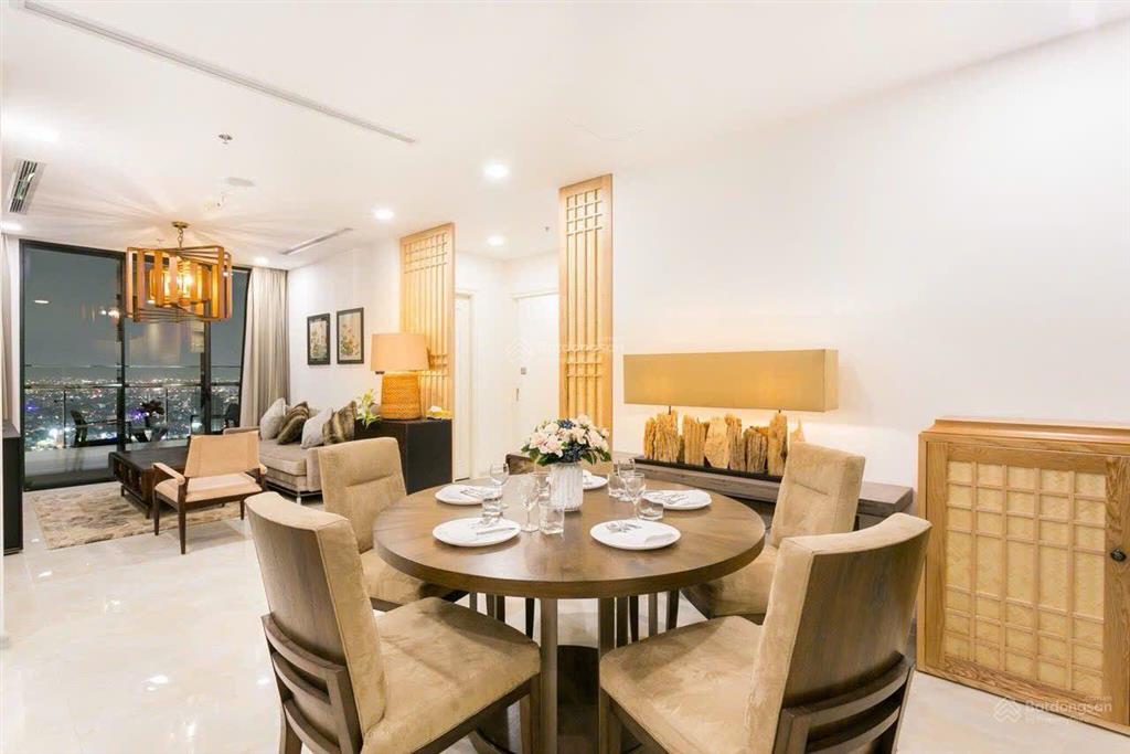 Chcc newton residence cần cho thuê 2pn.  em qua 0935 204 ***