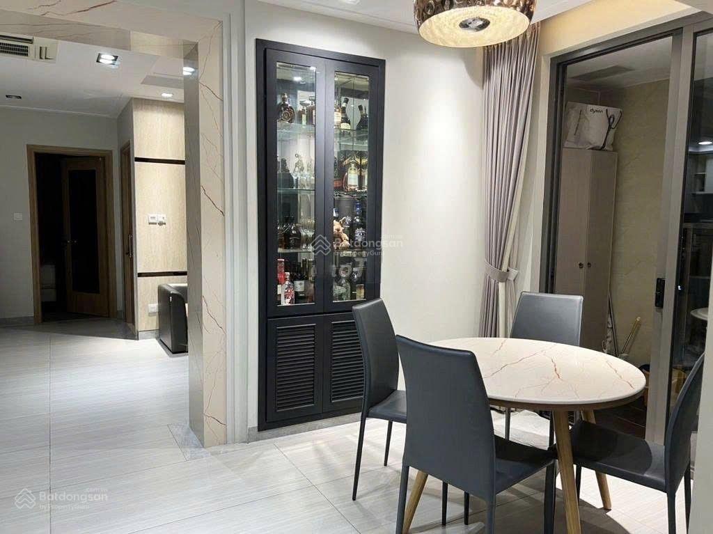 Chuyên bán duplex, officetel, chcc kingston residence. gọi ngay em 0935 204 *** sđt/zalo