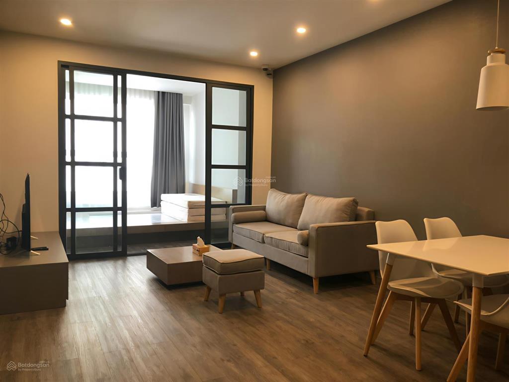 Botanica premier cần cho thuê 2pn. giá 17 triệu.  em qua 0935 204 *** call/zalo