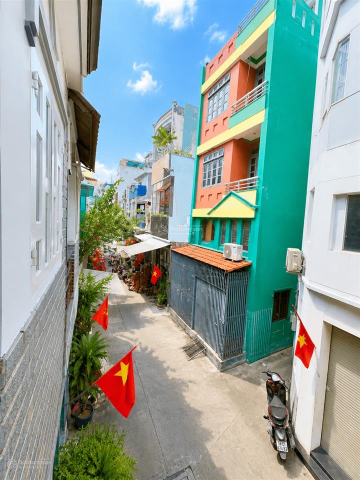 Nhà bán thiên phước, (phường 9 cũtân bình), 40m2, 2 tầng hxh chỉ 6.2 tỷ.