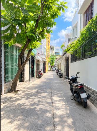 Bán nhà 4 tầng, 28m², trần văn quang, (tân bình), chỉ 6.4 tỷ.