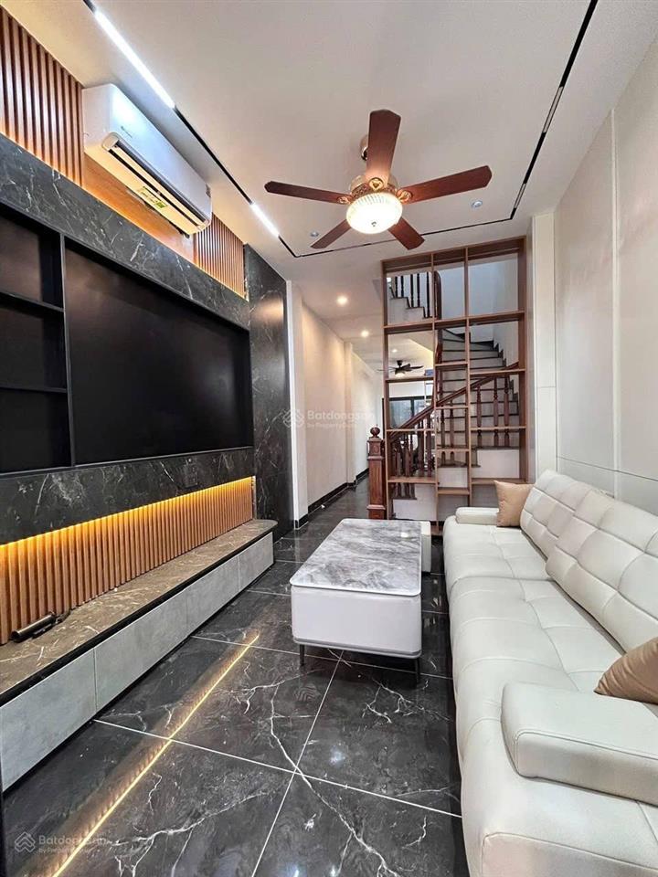 Bán nhà liên ninh  thanh trì. ôtô đỗ cửa. giá hơn 7tỷ
